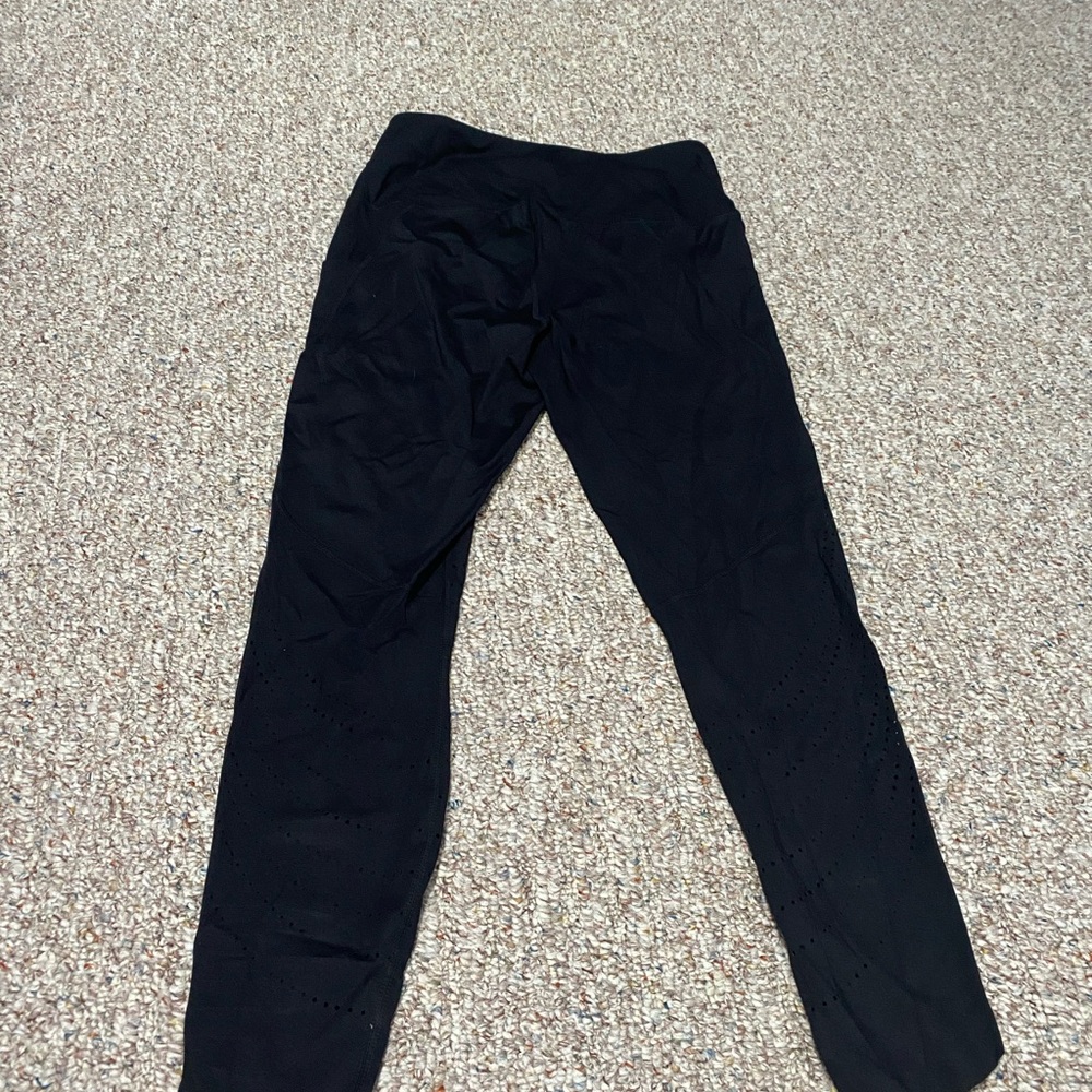 capris